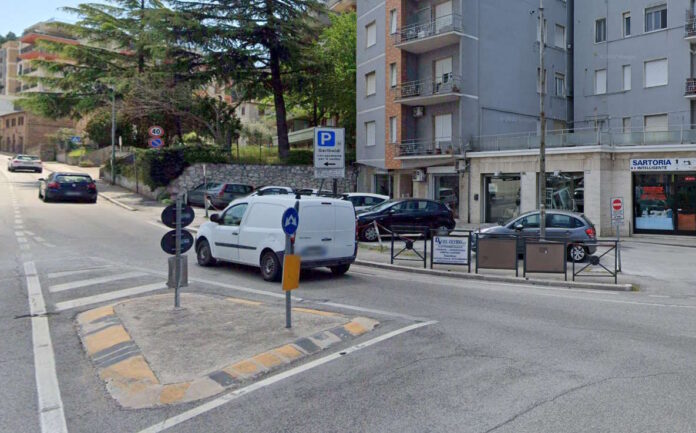 Macerata: Incontro Assessori, Commercianti e Residenti di Via De Velini e Due Fonti. Soluzioni Lontane